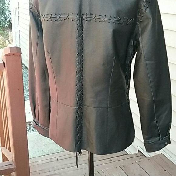 Leather jacket - Picture 3 of 7